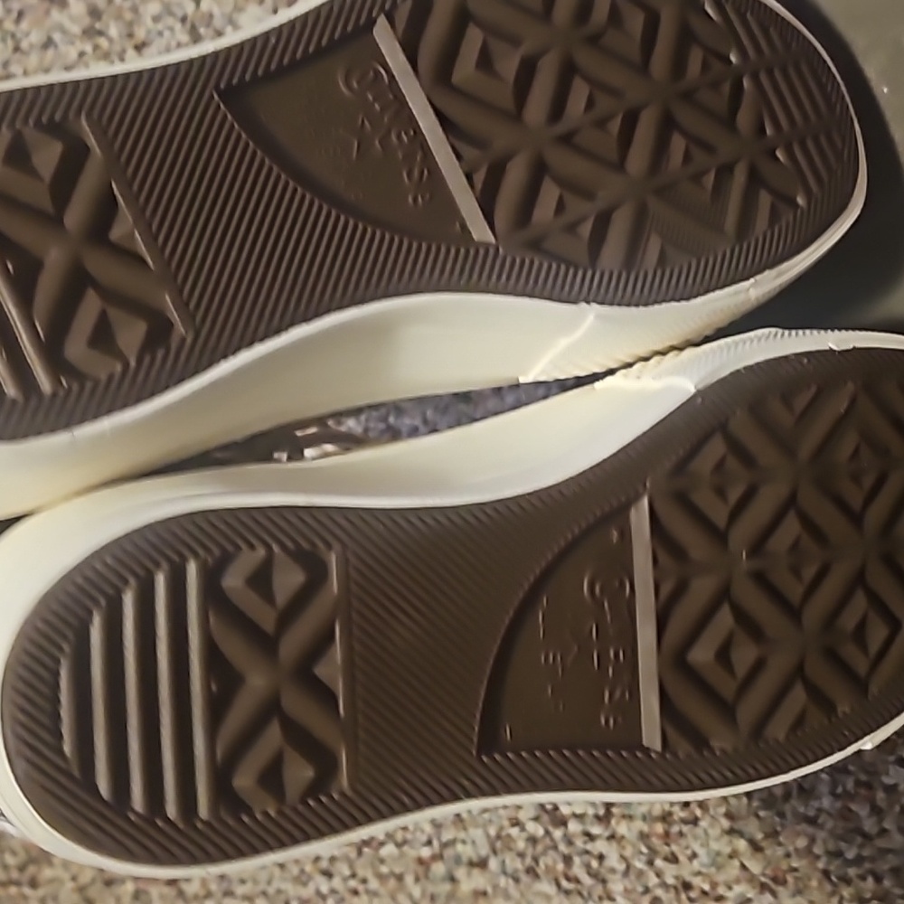Converse Platform Shoes - Picture 3 of 4